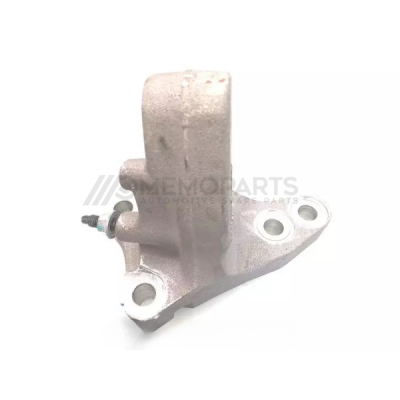 ENGINE MOUNTING HOLDER